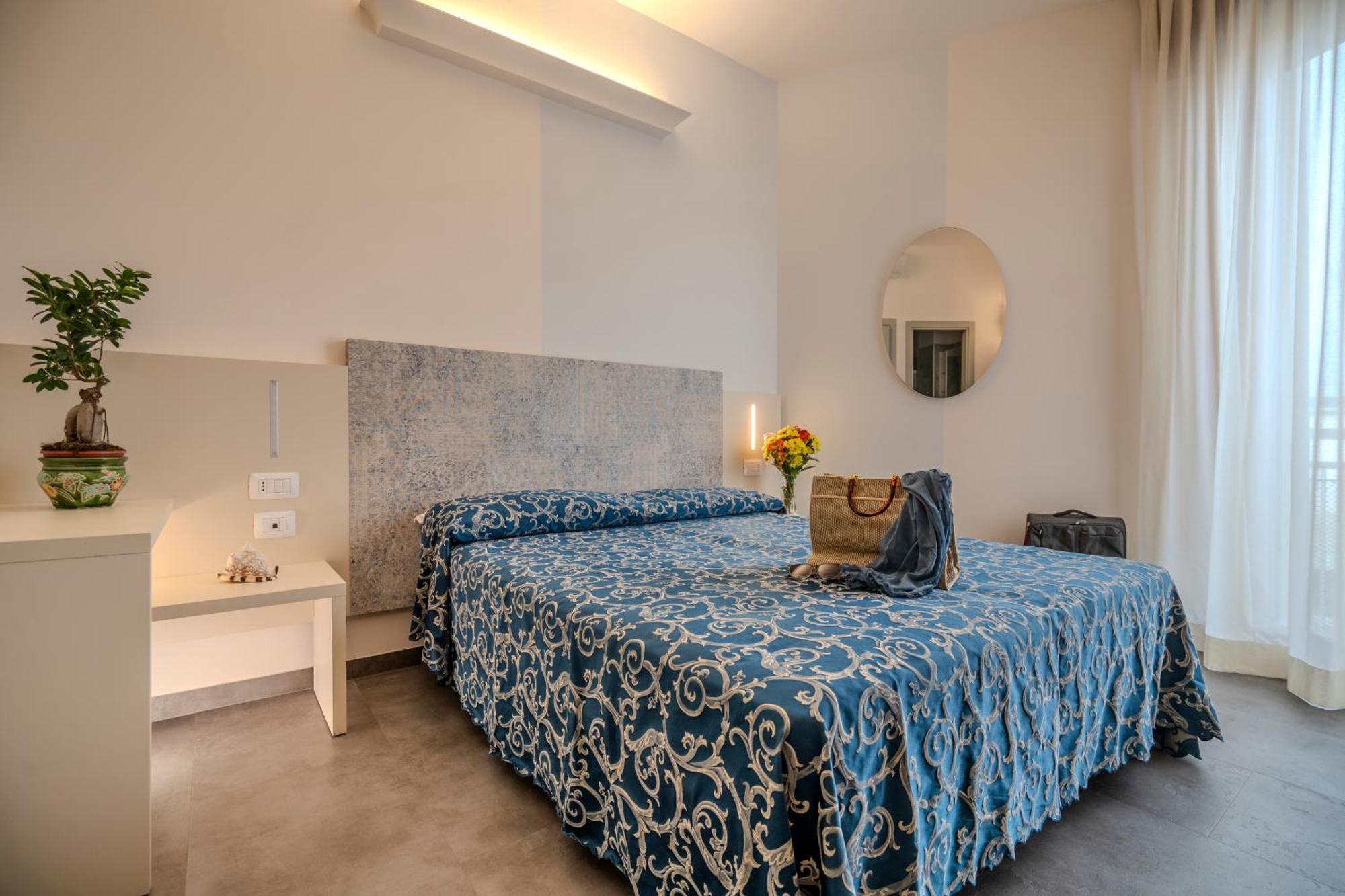 Hotel 2000 Rimini Extérieur photo