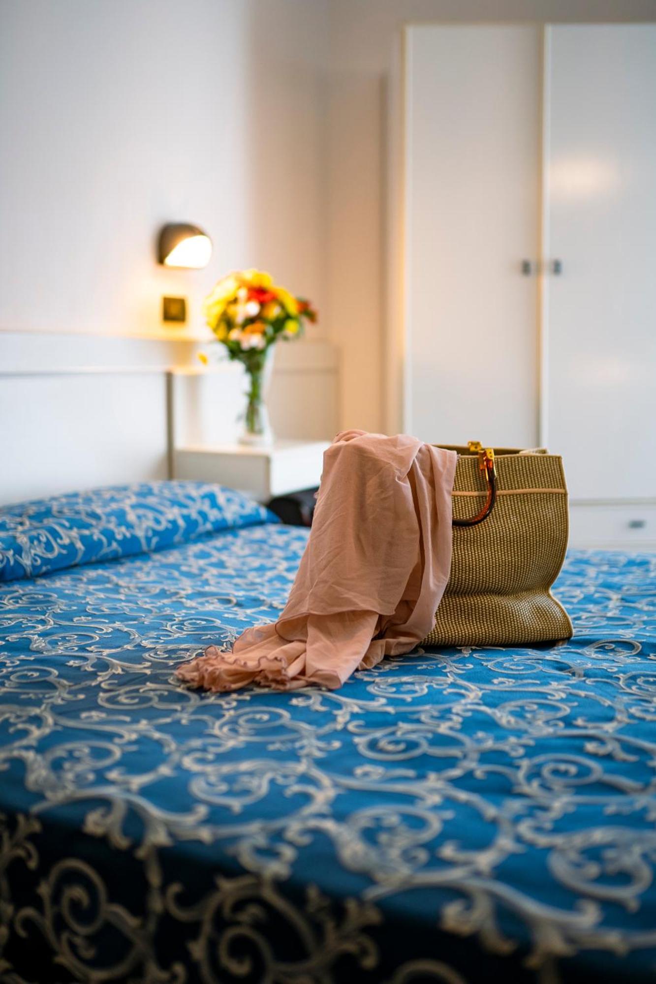 Hotel 2000 Rimini Extérieur photo