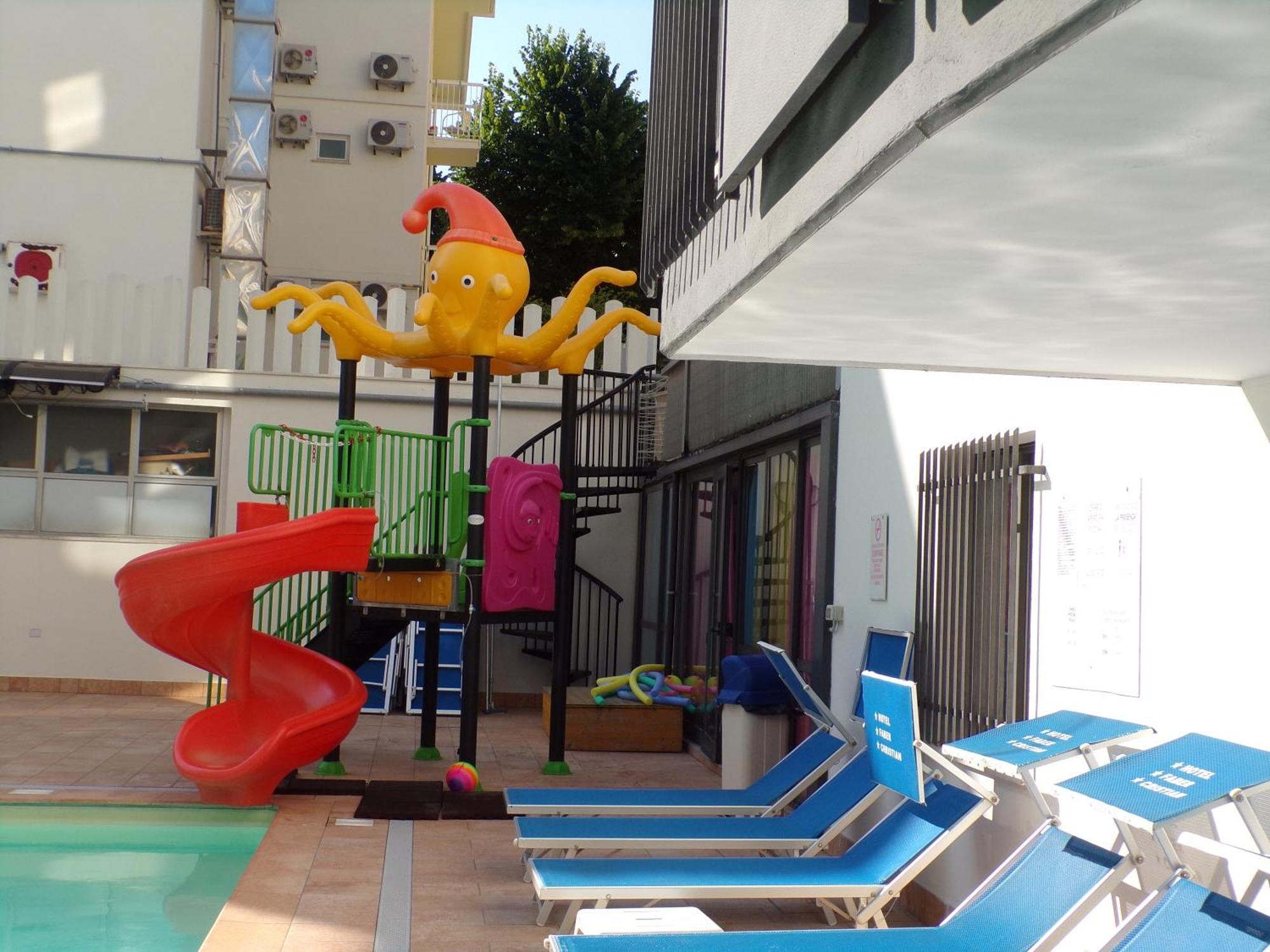 Hotel 2000 Rimini Extérieur photo