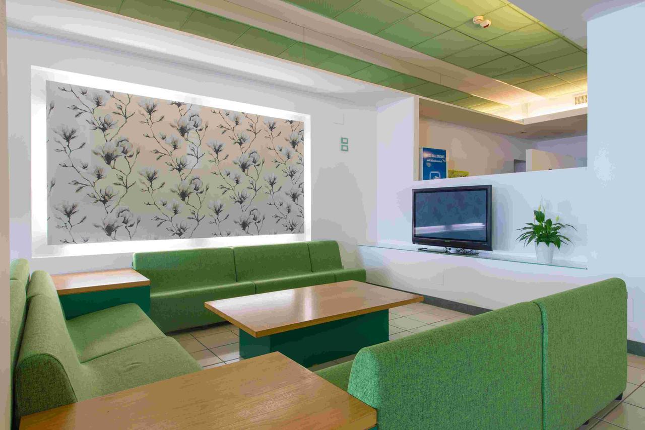 Hotel 2000 Rimini Extérieur photo