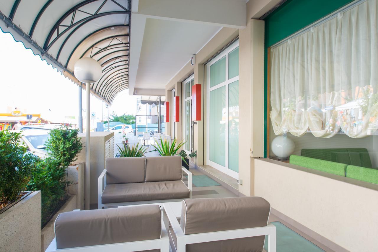 Hotel 2000 Rimini Extérieur photo